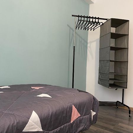 דיליג'אן Lovely 2-Bedroom Apartment Near Ayb School מראה חיצוני תמונה
